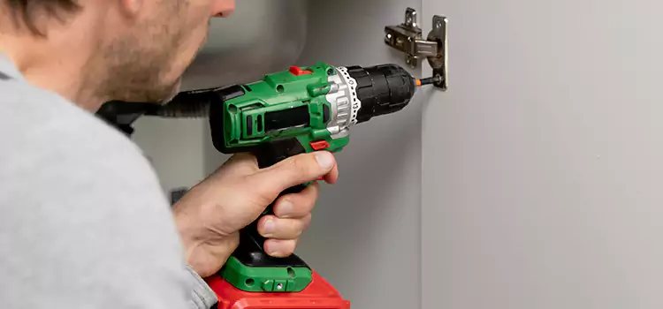 Commercial Door Hinge Repair Doral